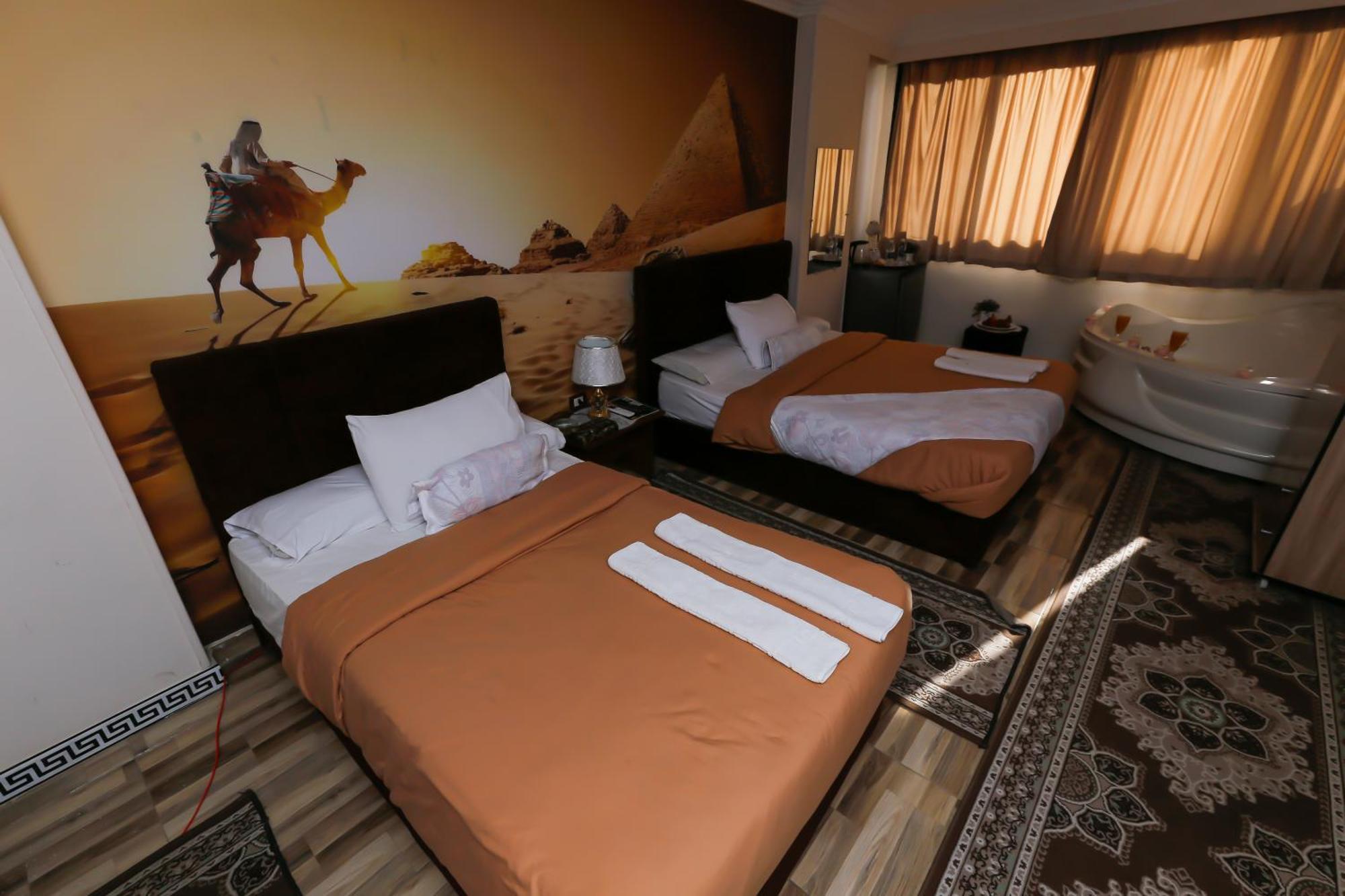 Panorama Pyramids& Jacuzzi Maison d'hôtes Le Caire